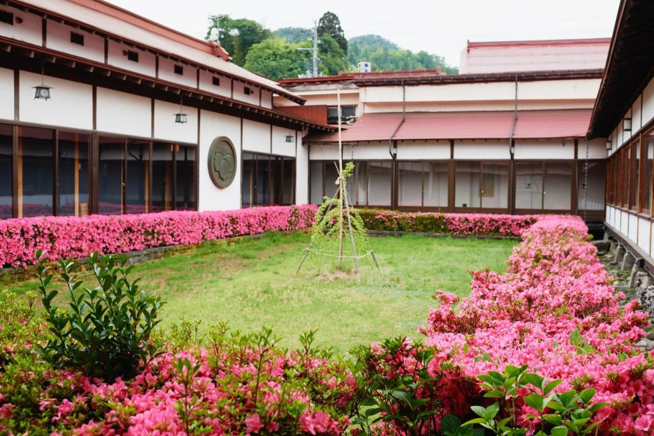 Takamiya Ryokan Sagiya Sansorai Kaminoyama Exterior foto