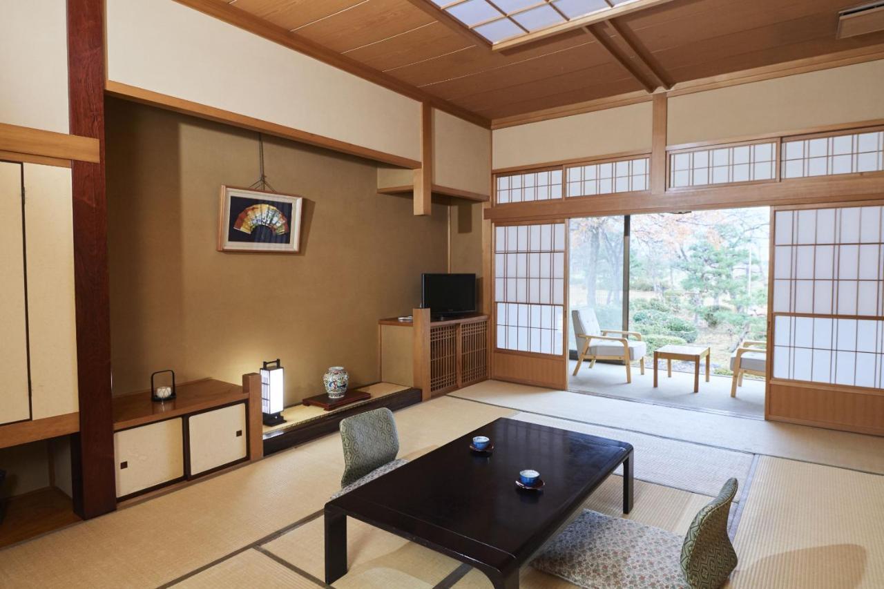 Takamiya Ryokan Sagiya Sansorai Kaminoyama Exterior foto